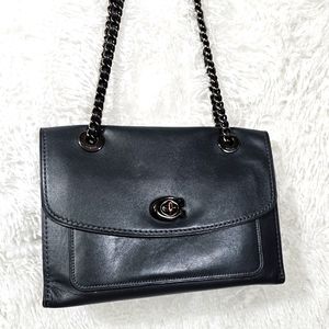 Coach leather shoulder bag